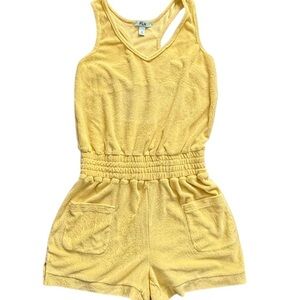 Women’s FLX Yellow Sleeveless Romper – 
 XS